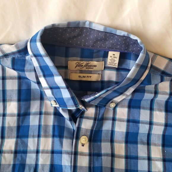 Van Heusen Long Sleeves - Picture 2 of 2